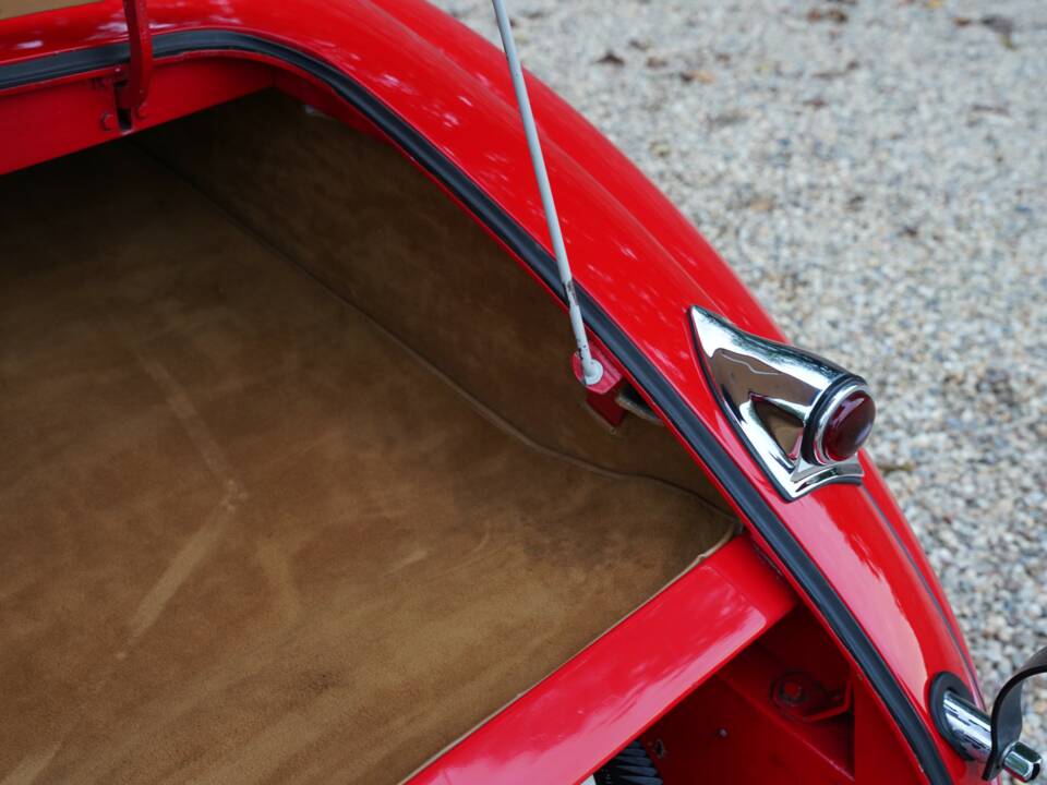 Imagen 27/50 de Jaguar XK 120 OTS (1954)