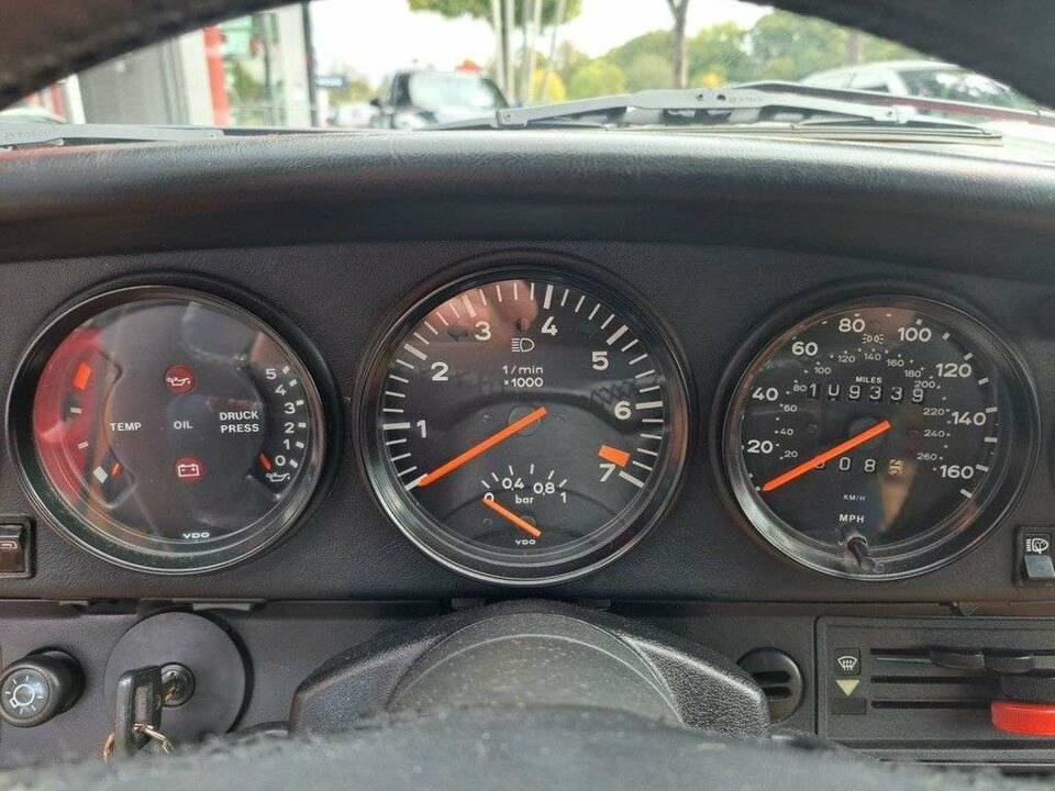 Bild 15/23 von Porsche 911 Turbo 3.3 (1989)