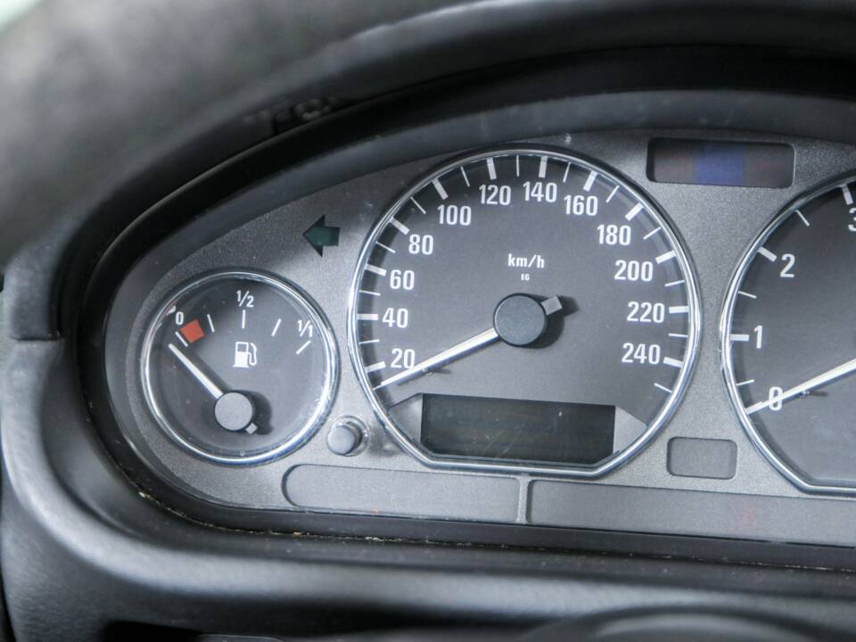 Image 28/48 of BMW Z3 2.8 (1998)