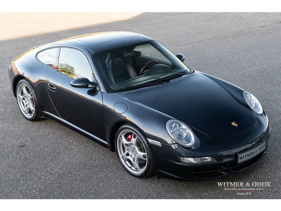 Image 3/34 of Porsche 911 Carrera S (2005)