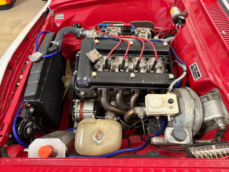 Image 5/18 of Alfa Romeo Giulia GTA 1300 Junior (1970)