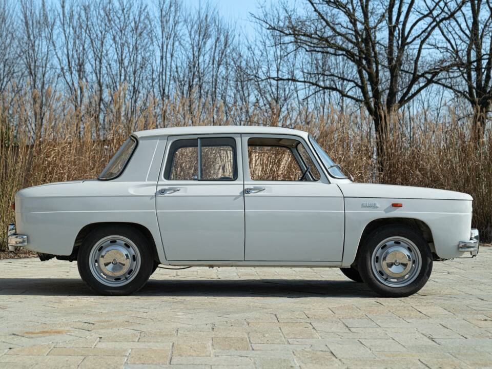 Image 4/50 of Renault R 8 Major 1100 (1967)