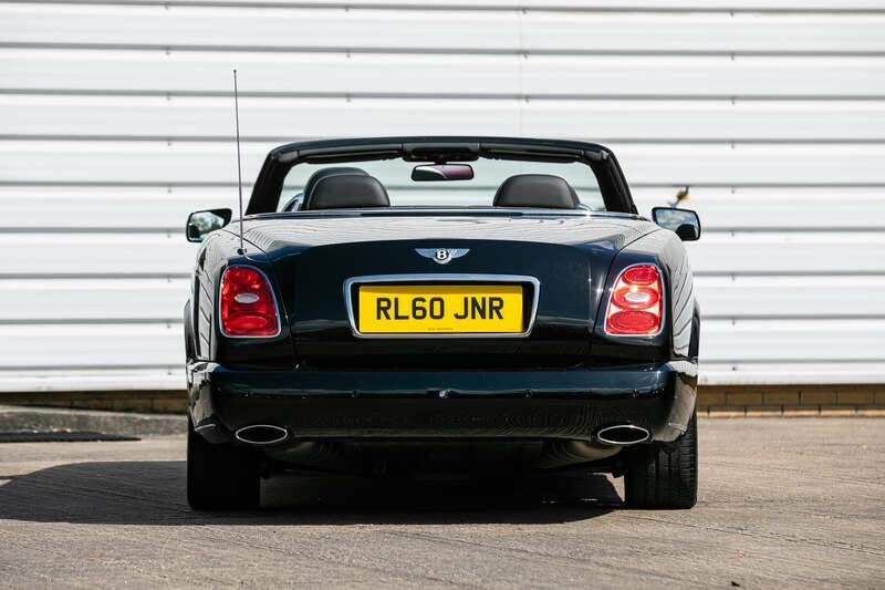 Image 7/29 de Bentley Azure T (2010)