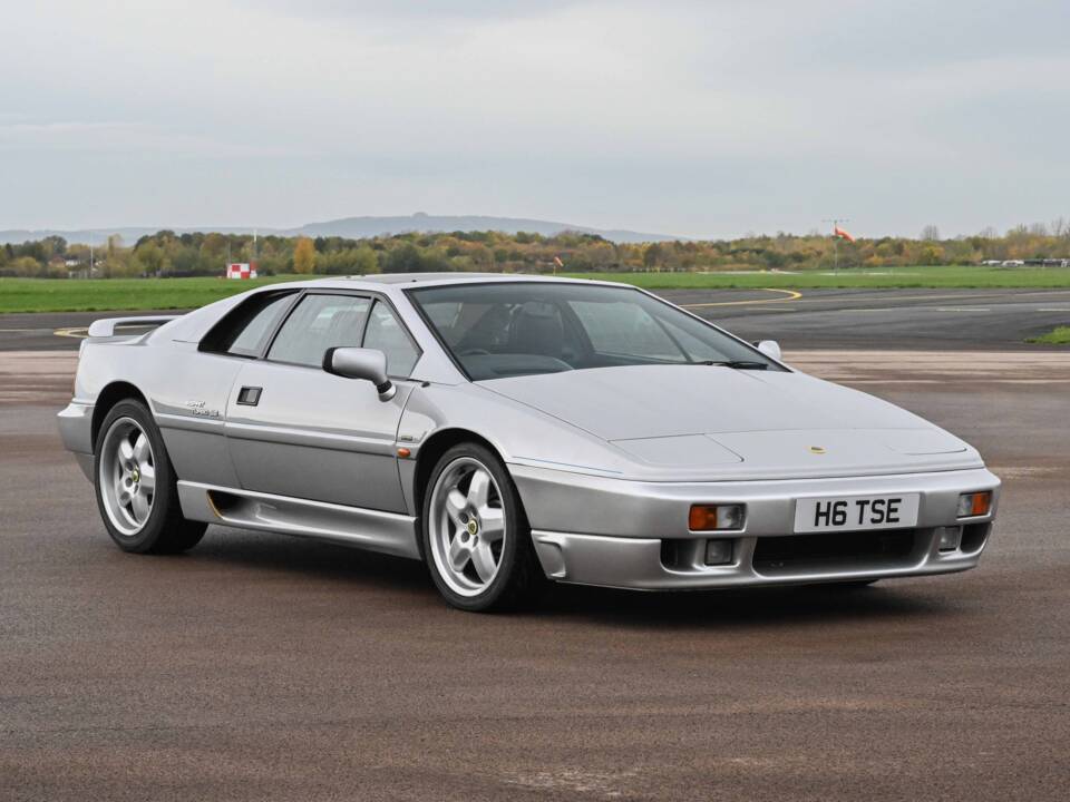 Image 1/50 of Lotus Esprit SE (1990)