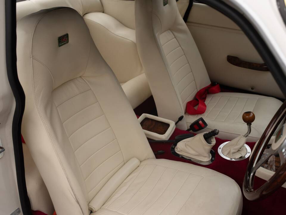 Bild 41/46 von Gilbern Invader (1972)