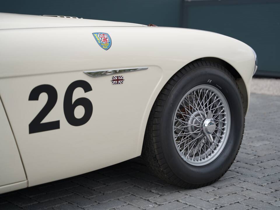 Image 49/50 of Austin-Healey 100&#x2F;6 (BN6) (1958)