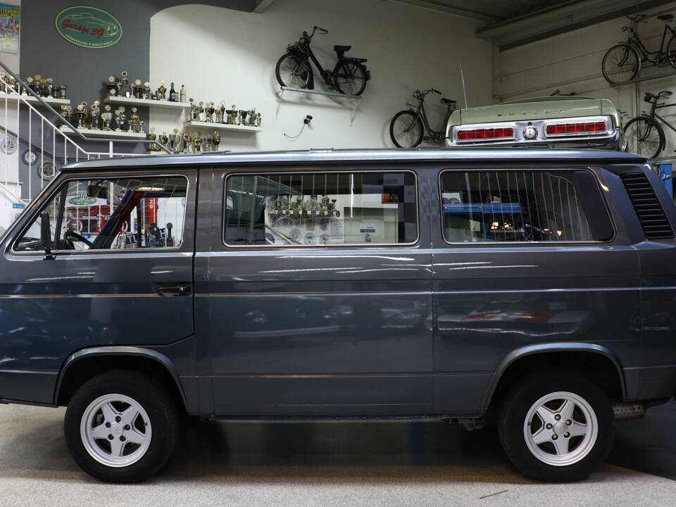 Bild 50/50 von Volkswagen T3 Caravelle GL 1.9 (1987)