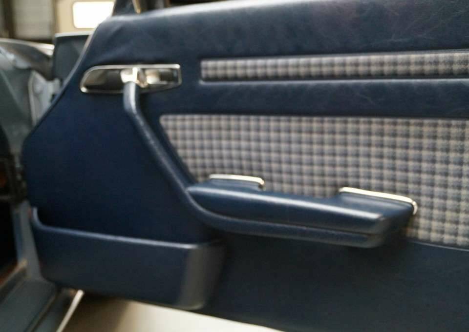 Image 15/41 of Mercedes-Benz 500 SL (1986)