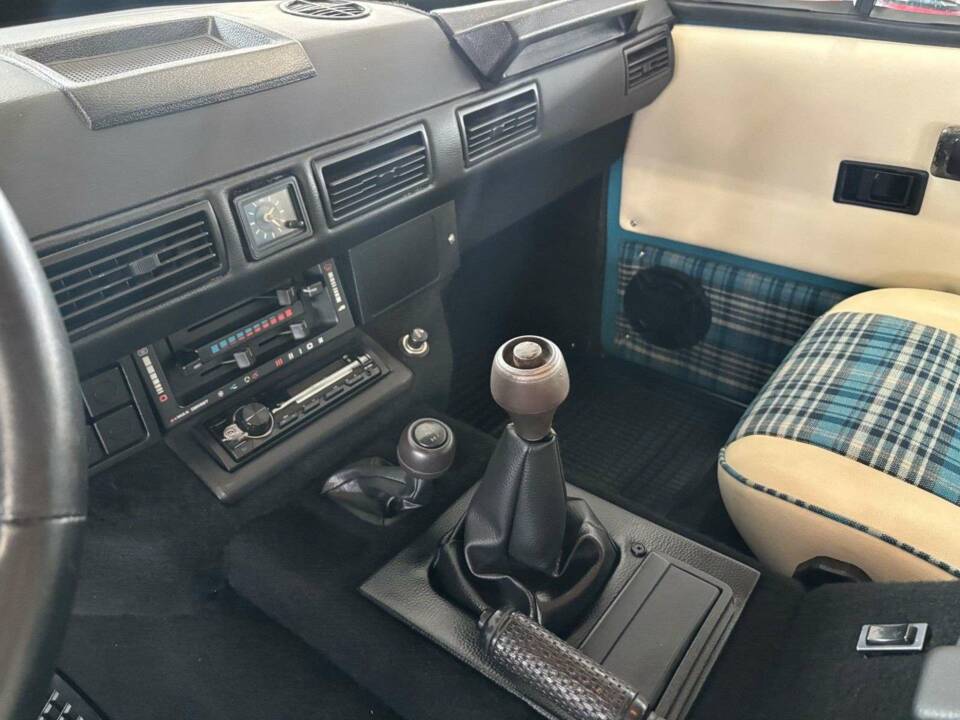 Imagen 16/25 de Land Rover Range Rover Classic 2.5 Turbo D (1992)