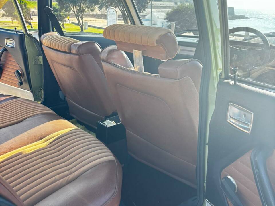 Image 9/55 de Peugeot 504 GL (1979)