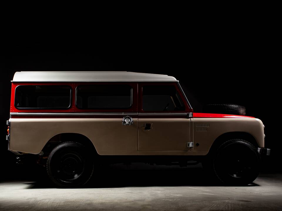 Afbeelding 1/33 van Land Rover 109 (1989)