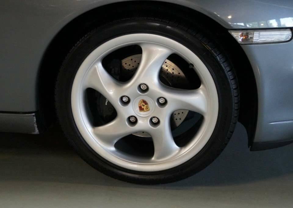 Afbeelding 4/50 van Porsche 911 Carrera (2001)