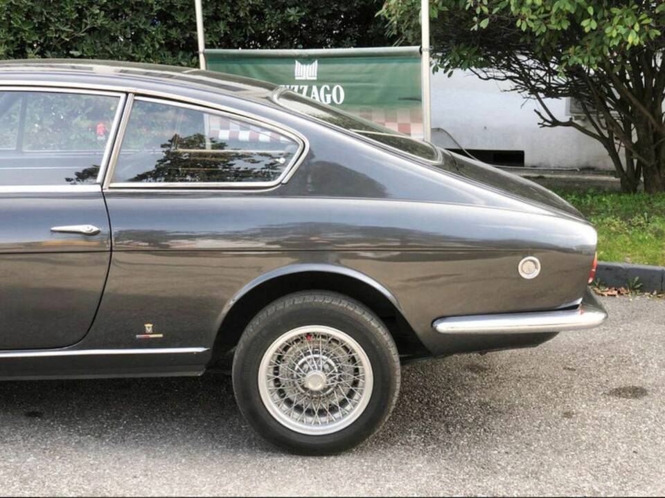 Immagine 6/8 di FIAT 1300 Vignale (1966)