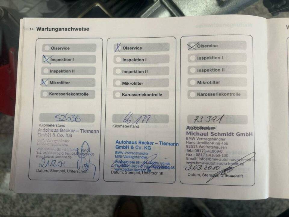 Bild 32/34 von BMW Z8 (2000)