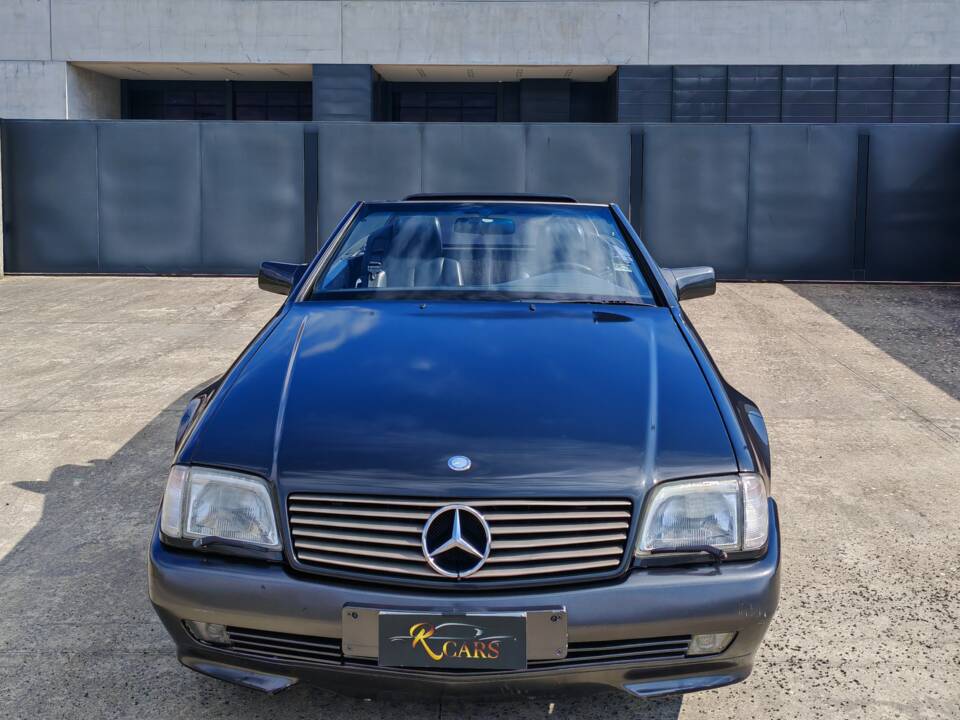 Image 10/42 of Mercedes-Benz 300 SL-24 (1992)