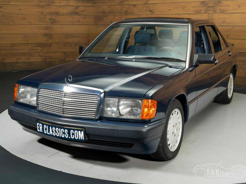 Imagen 4/19 de Mercedes-Benz 190 D (1990)
