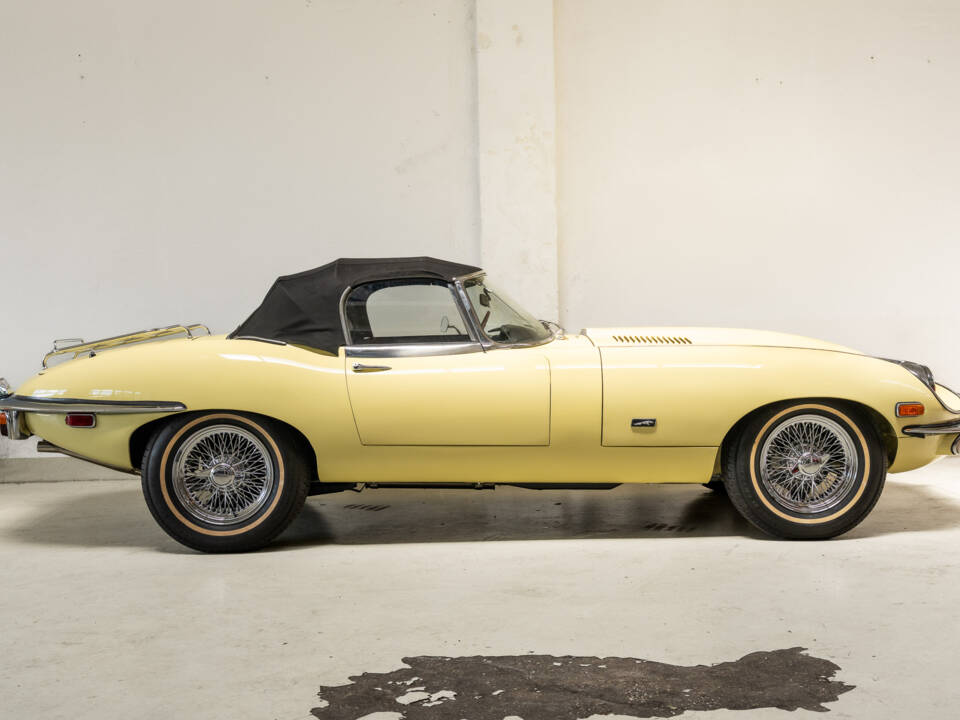 Immagine 3/32 di Jaguar E-Type (1969)