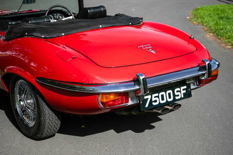 Image 9/36 de Jaguar Type E V12 (1973)