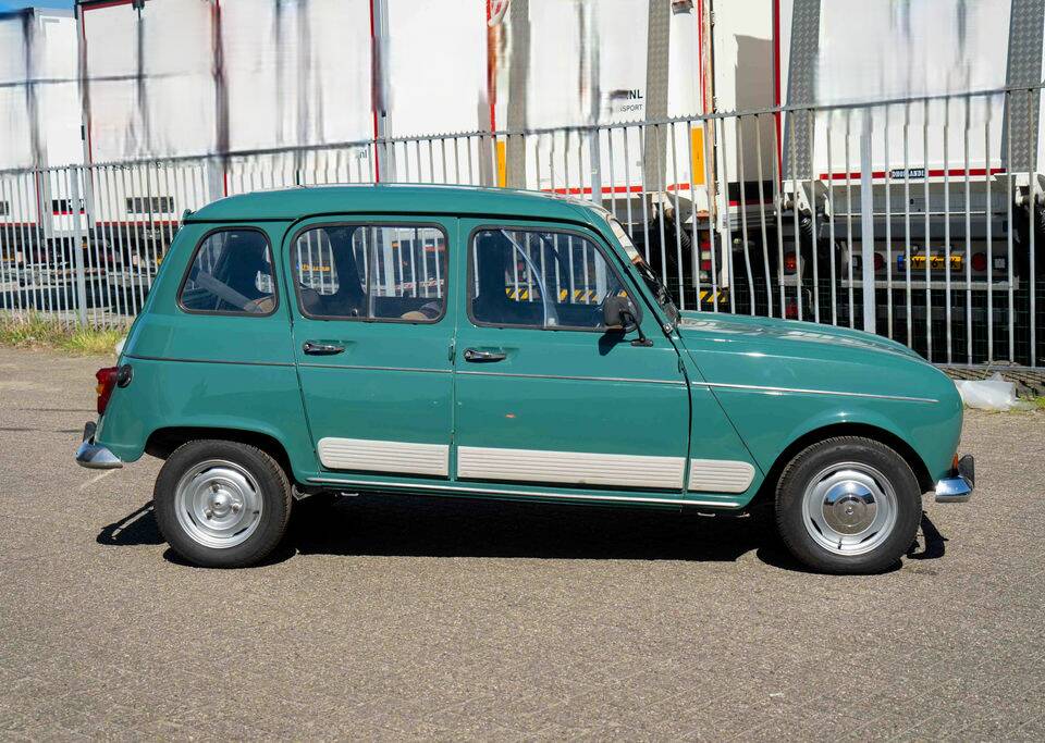 Bild 8/8 von Renault R 4 TL (1980)