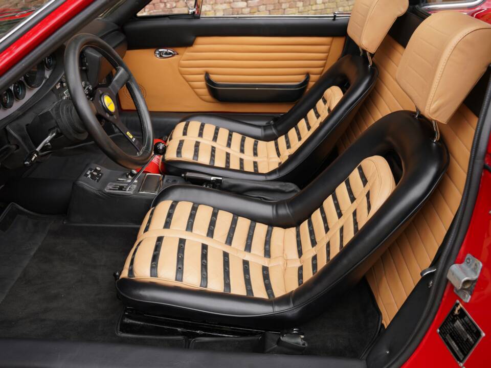 Immagine 38/50 di Ferrari Dino 246 GTS (1973)