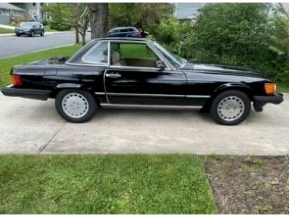 Image 8/36 de Mercedes-Benz 560 SL (1986)