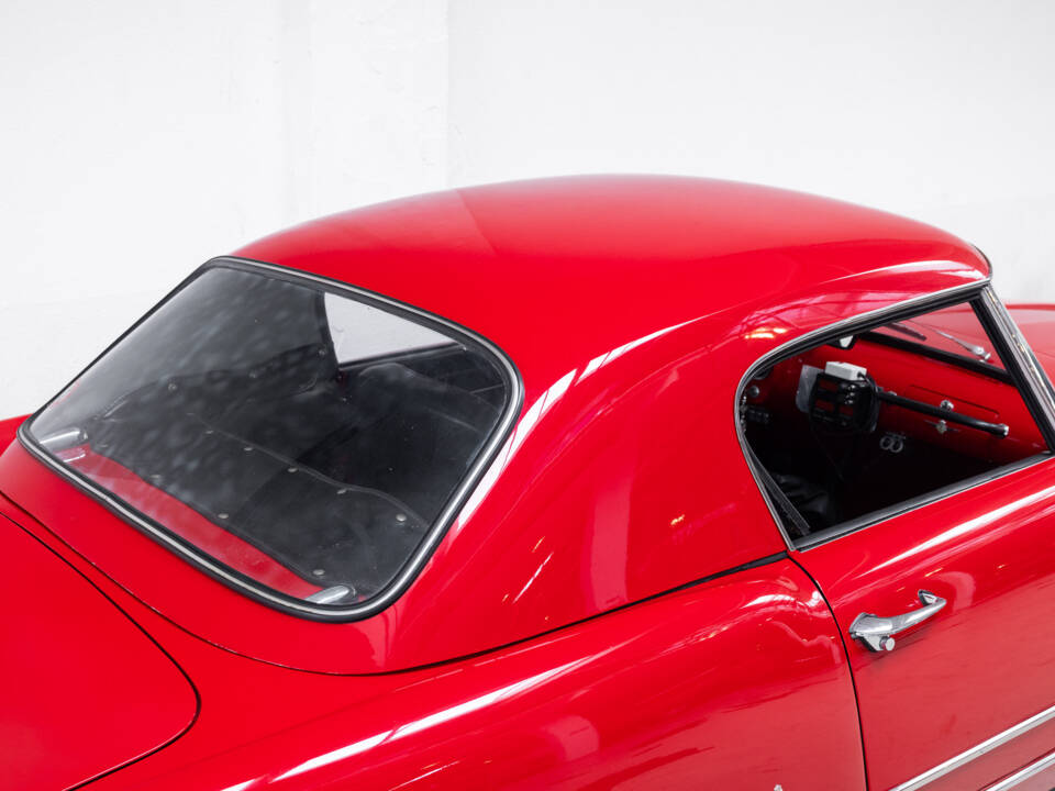 Image 34/39 of Alfa Romeo 2000 Spider (1960)