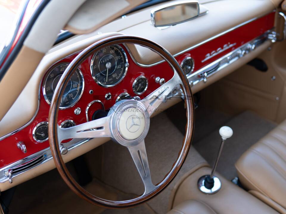 Image 35/49 of Mercedes-Benz 300 SL "Gullwing" (1955)