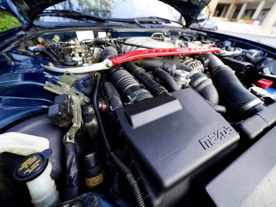 Bild 31/33 von Mazda RX-7 (1993)