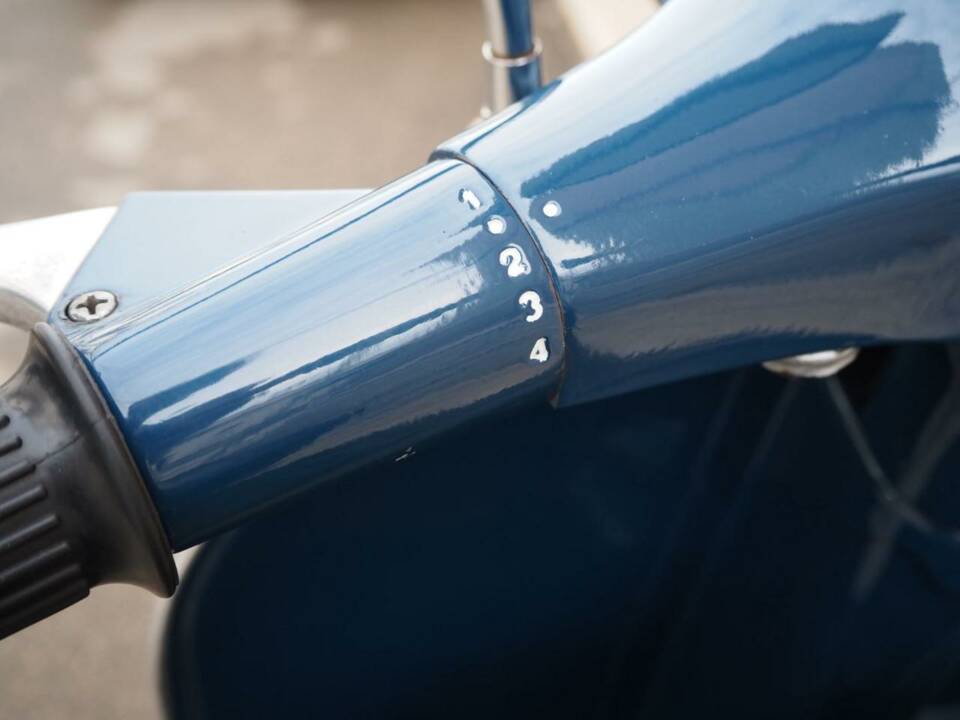 Bild 24/36 von Piaggio Vespa 150 Sprint Veloce (1974)