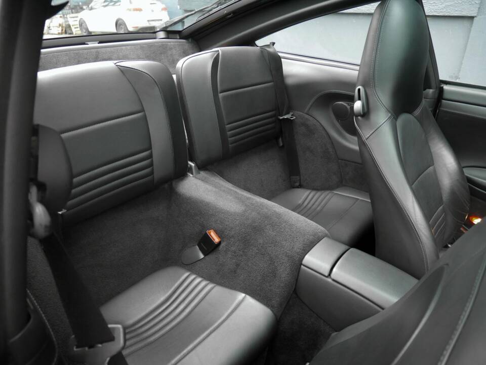 Bild 17/50 von Porsche 911 Carrera (2004)