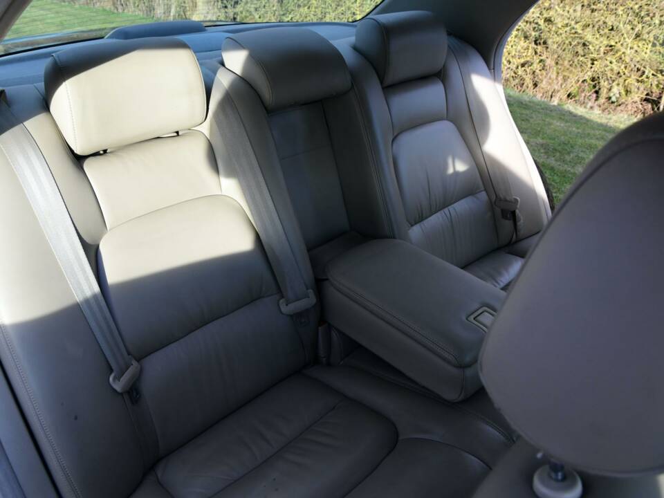Afbeelding 44/50 van Lexus LS 400 (1998)