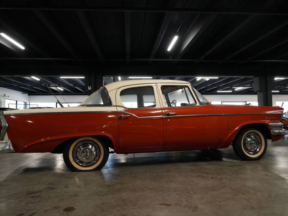 Image 14/15 of Studebaker Champion (1957)