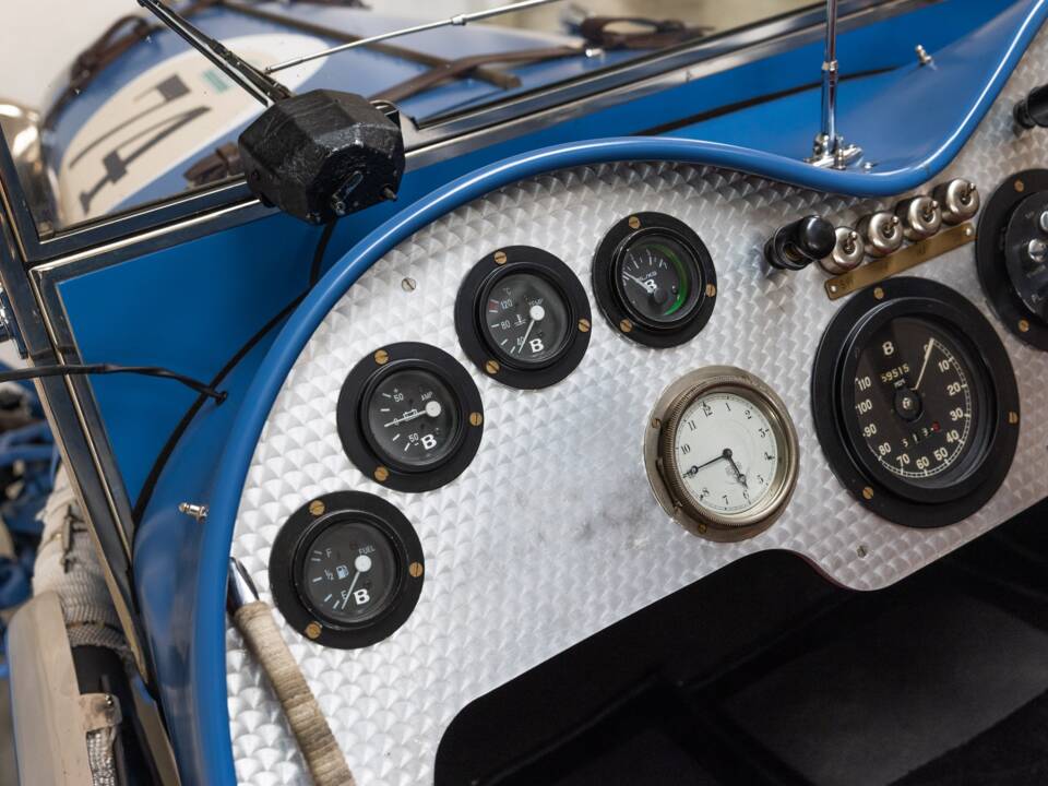 Afbeelding 10/32 van Bentley Speed Six S "Peking to Paris" (1952)