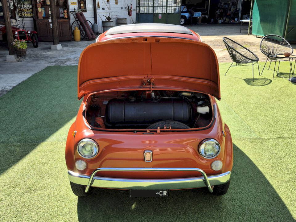 Bild 33/41 von FIAT 500 L (1972)