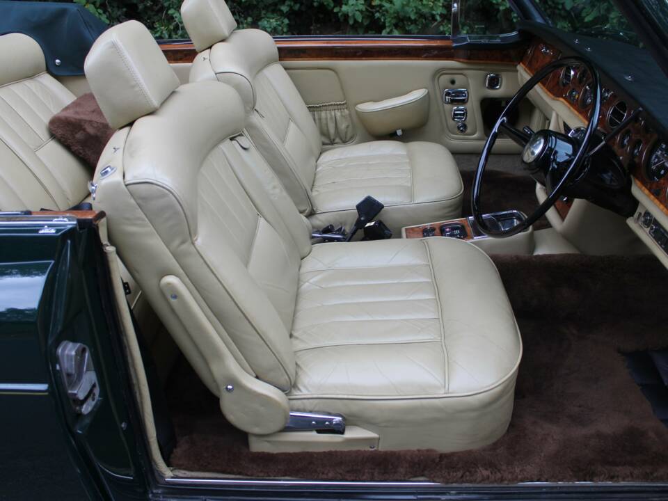 Bild 9/21 von Bentley Corniche I (1975)