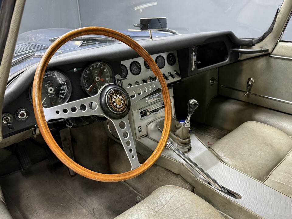 Afbeelding 40/50 van Jaguar E-Type 3.8 (1963)
