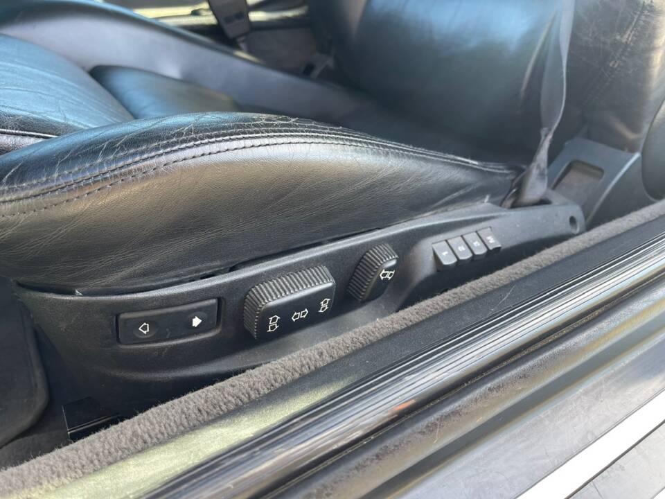 Immagine 12/21 di BMW 850Ci (1992)