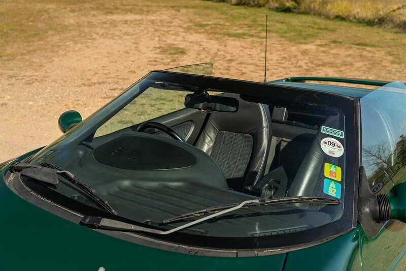Image 11/50 of Lotus Elan (1991)