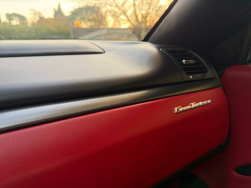 Image 4/22 of Maserati GranTurismo 4.2 (2008)