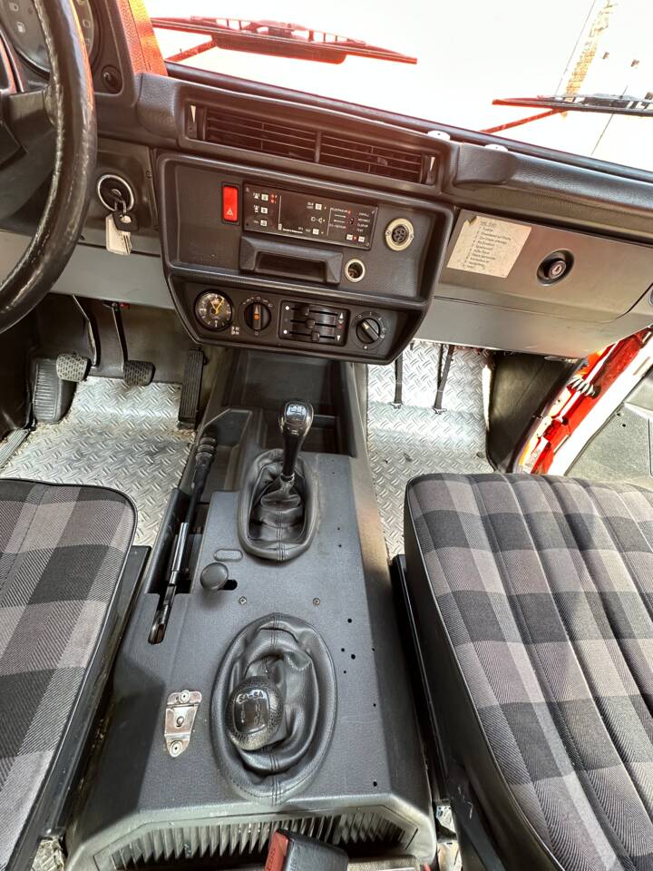 Afbeelding 16/23 van Mercedes-Benz 280 GE (LWB) (1989)