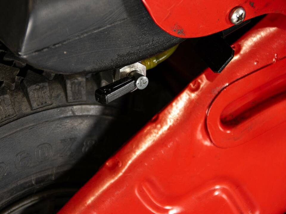 Image 45/50 de Quasar Tender (1983)