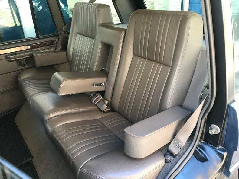 Image 35/50 of Land Rover Range Rover Classic (1989)