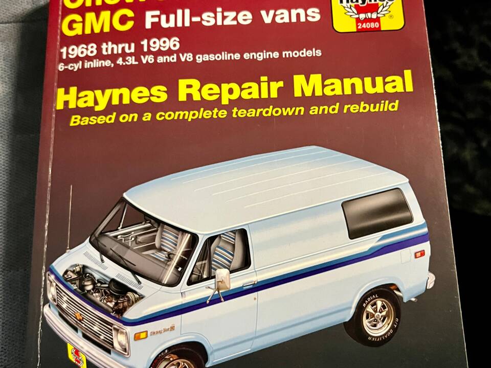 Image 9/20 of Chevrolet Van (1988)