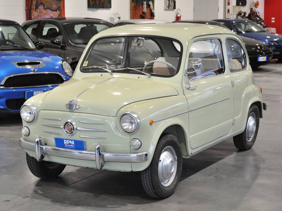 Bild 2/21 von FIAT 600 (1958)