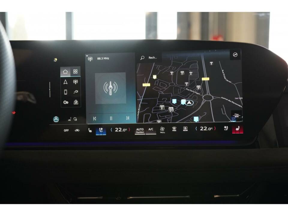 Image 20/22 of Audi S6 e-tron Avant (2024)