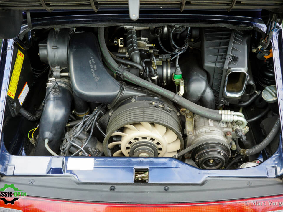 Image 58/60 de Porsche 911 Carrera (1994)