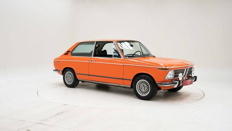 Image 3/15 de BMW Touring 2000 (1973)