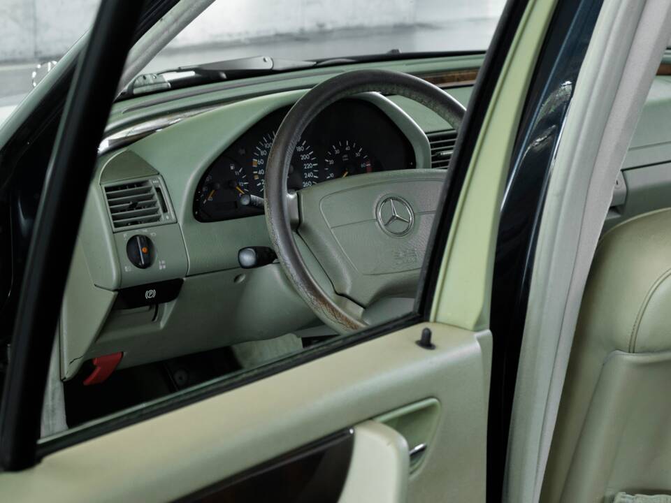 Bild 37/45 von Mercedes-Benz C 230 Kompressor T (1999)