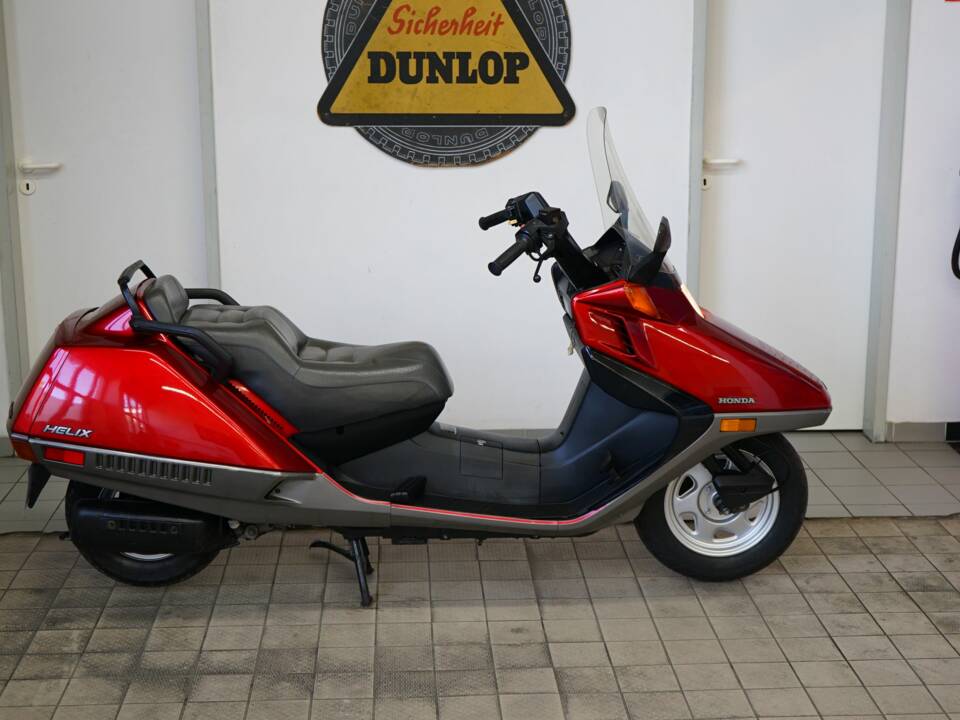 Image 14/17 de Honda DUMMY (1989)