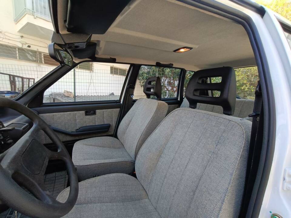 Image 26/48 of FIAT Uno 60 (1988)